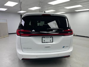 2024 Chrysler Pacifica Plug-In Hybrid PINNACLE