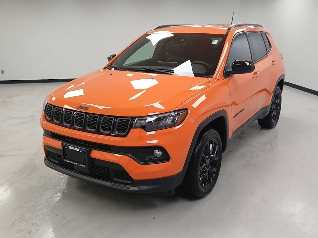 2026 Compass in Joose Orange