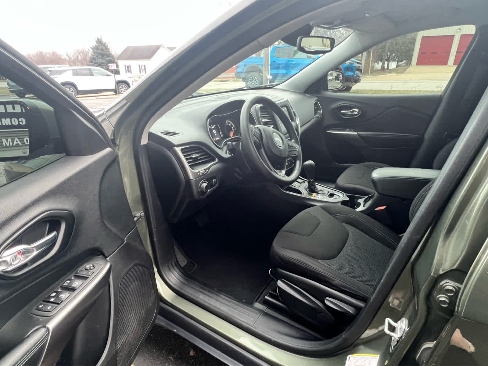 2021 Jeep Cherokee Latitude FWD