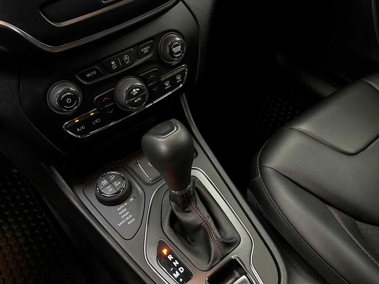 2022 Jeep Cherokee Trailhawk 4x4