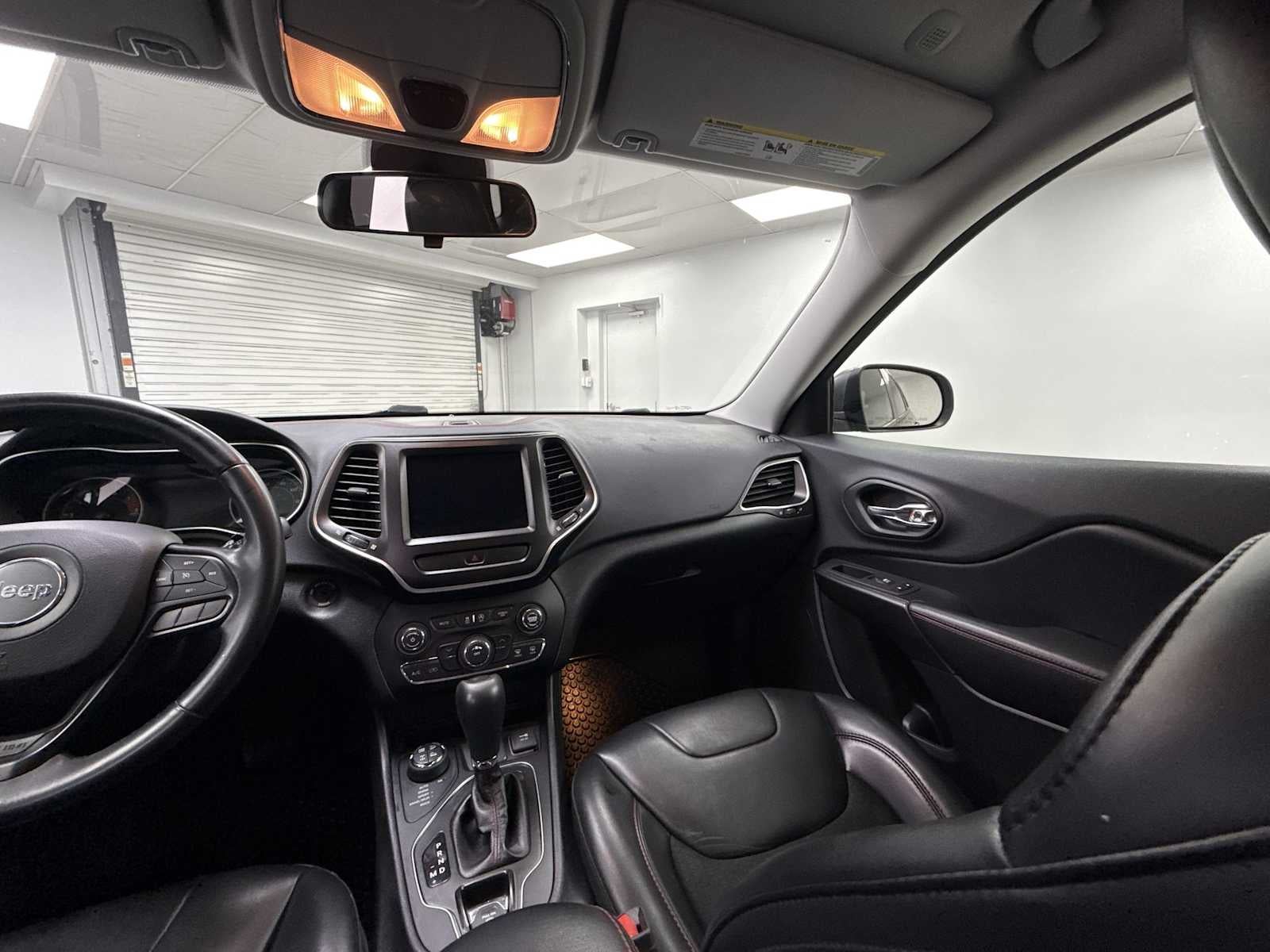 2020 Jeep Cherokee Trailhawk