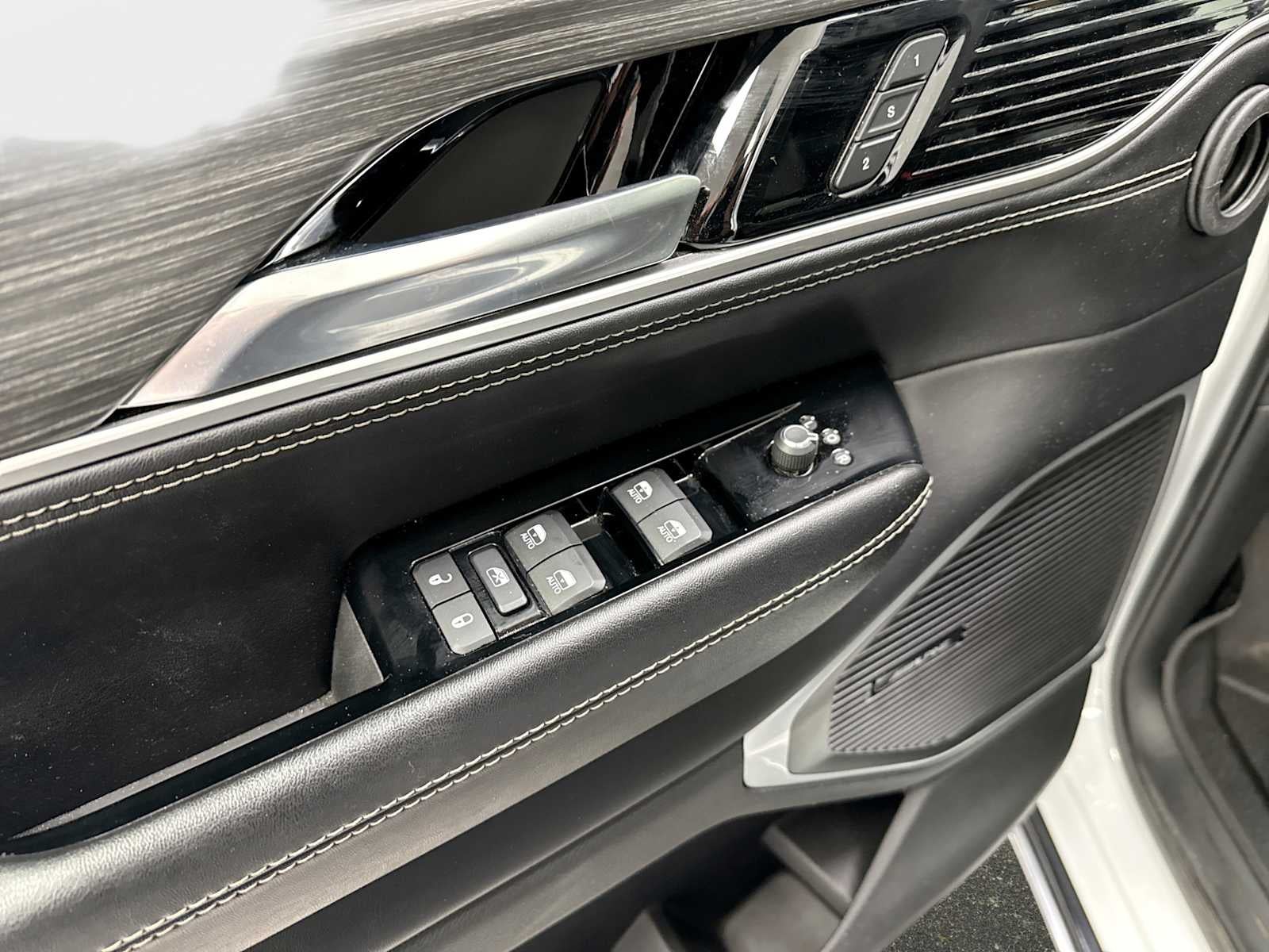 2023 Jeep Wagoneer Series III