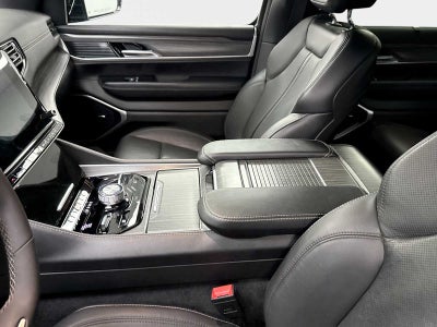 2023 Jeep Wagoneer Series III