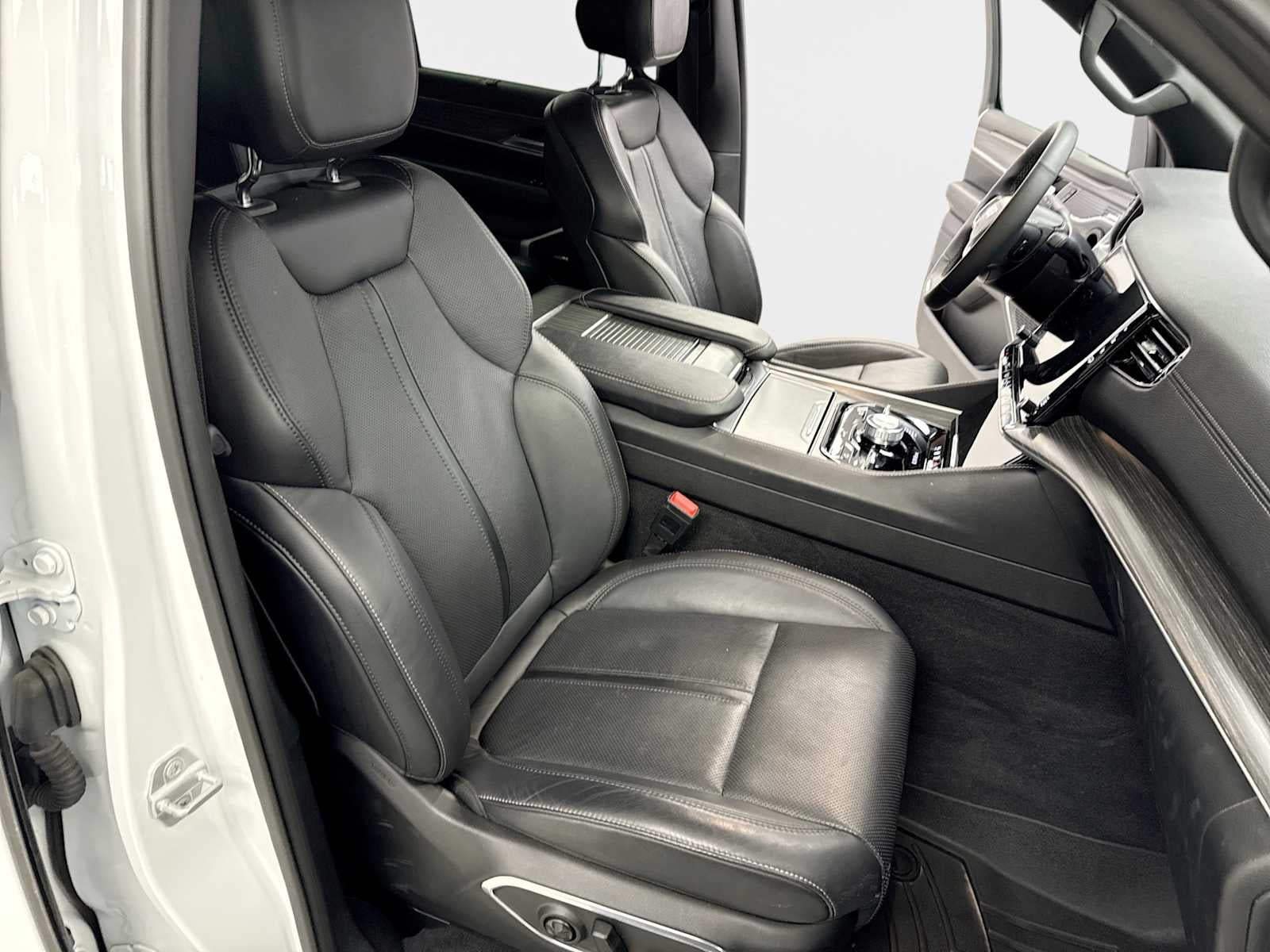 2023 Jeep Wagoneer Series III