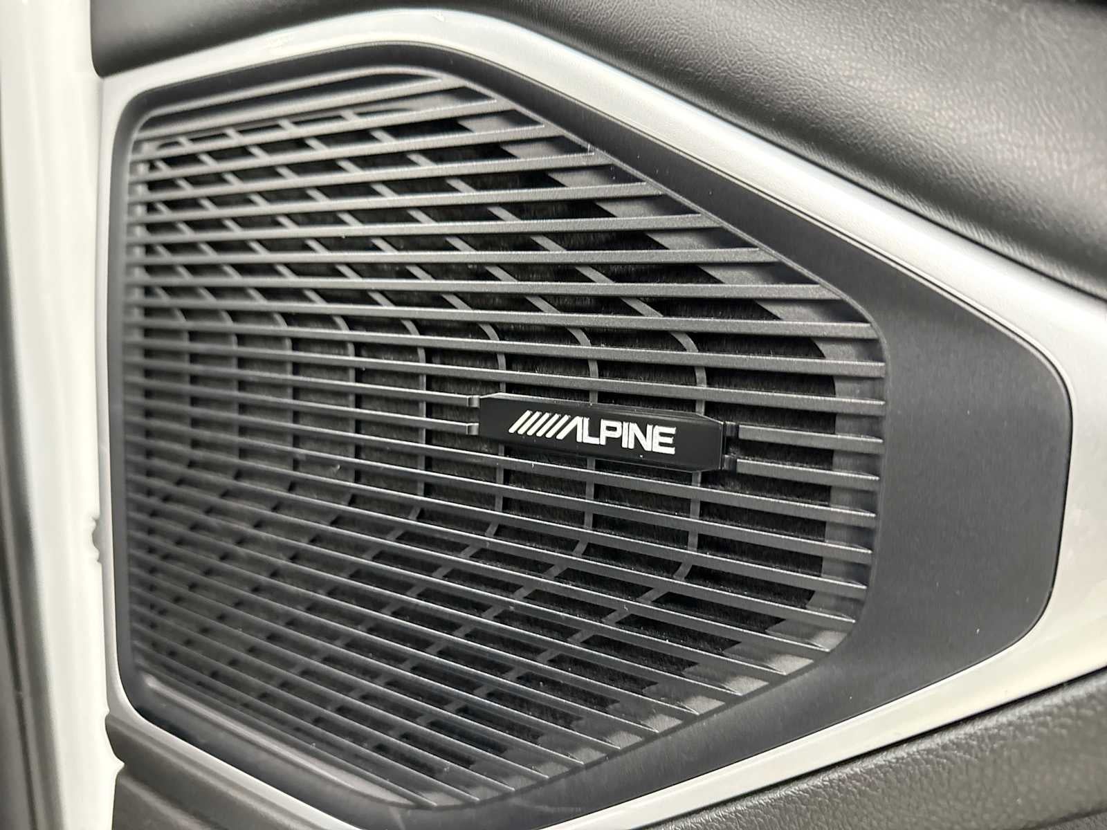 2023 Jeep Wagoneer Series III