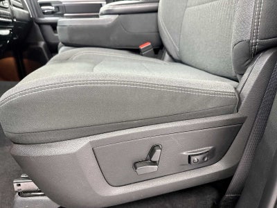2022 RAM 1500 Classic Warlock Quad Cab 4x4 6'4" Box