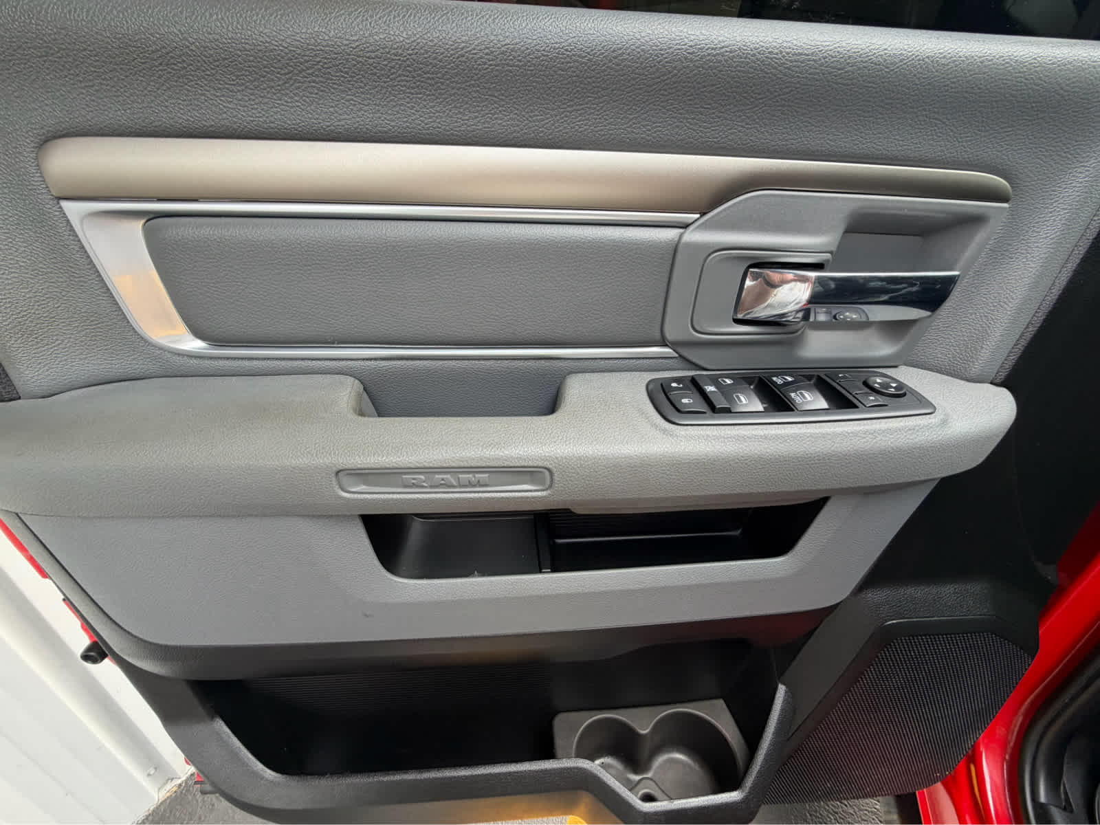 2019 RAM 1500 Classic SLT