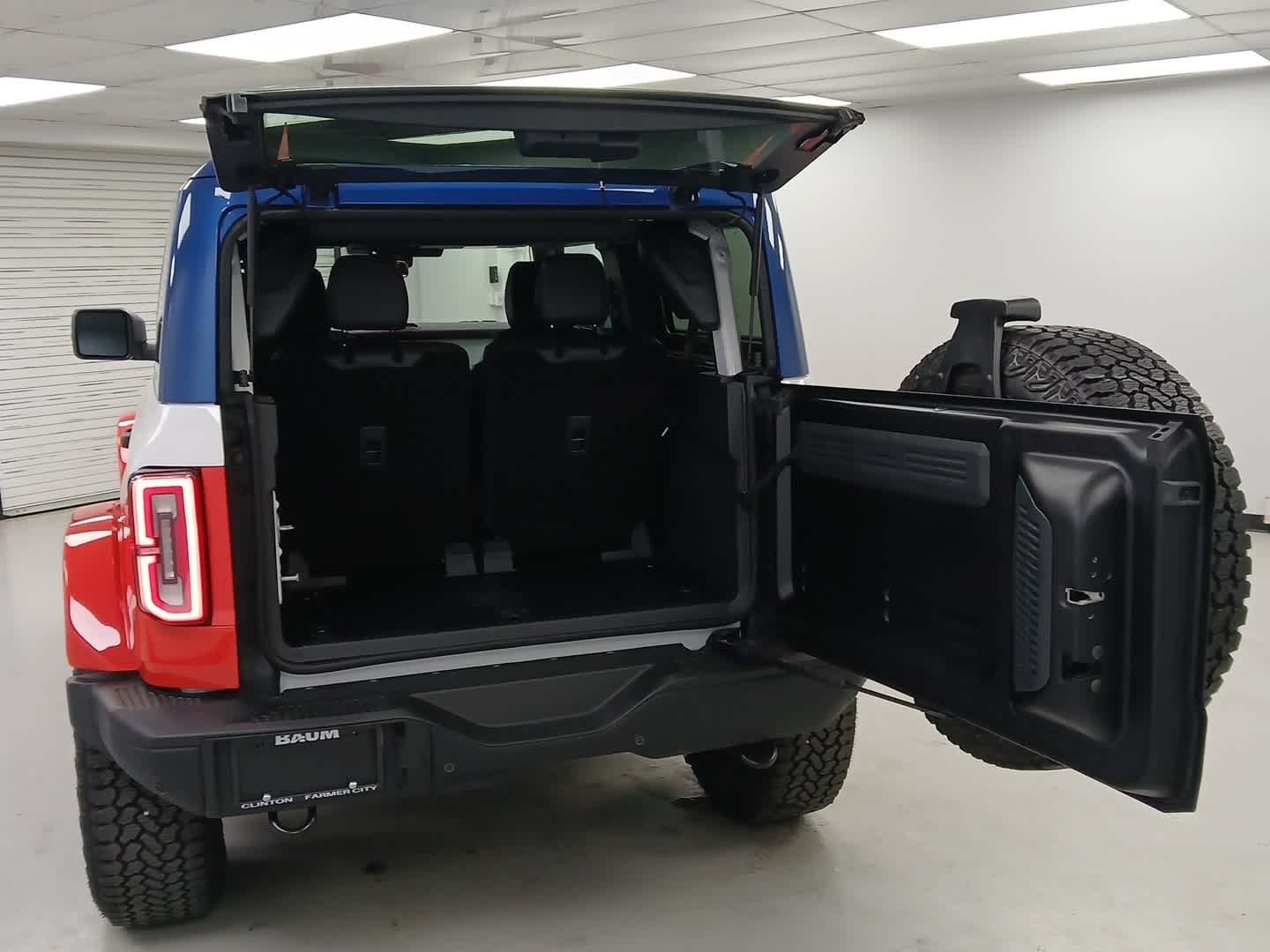 2025 Ford Bronco Stroppe Edition