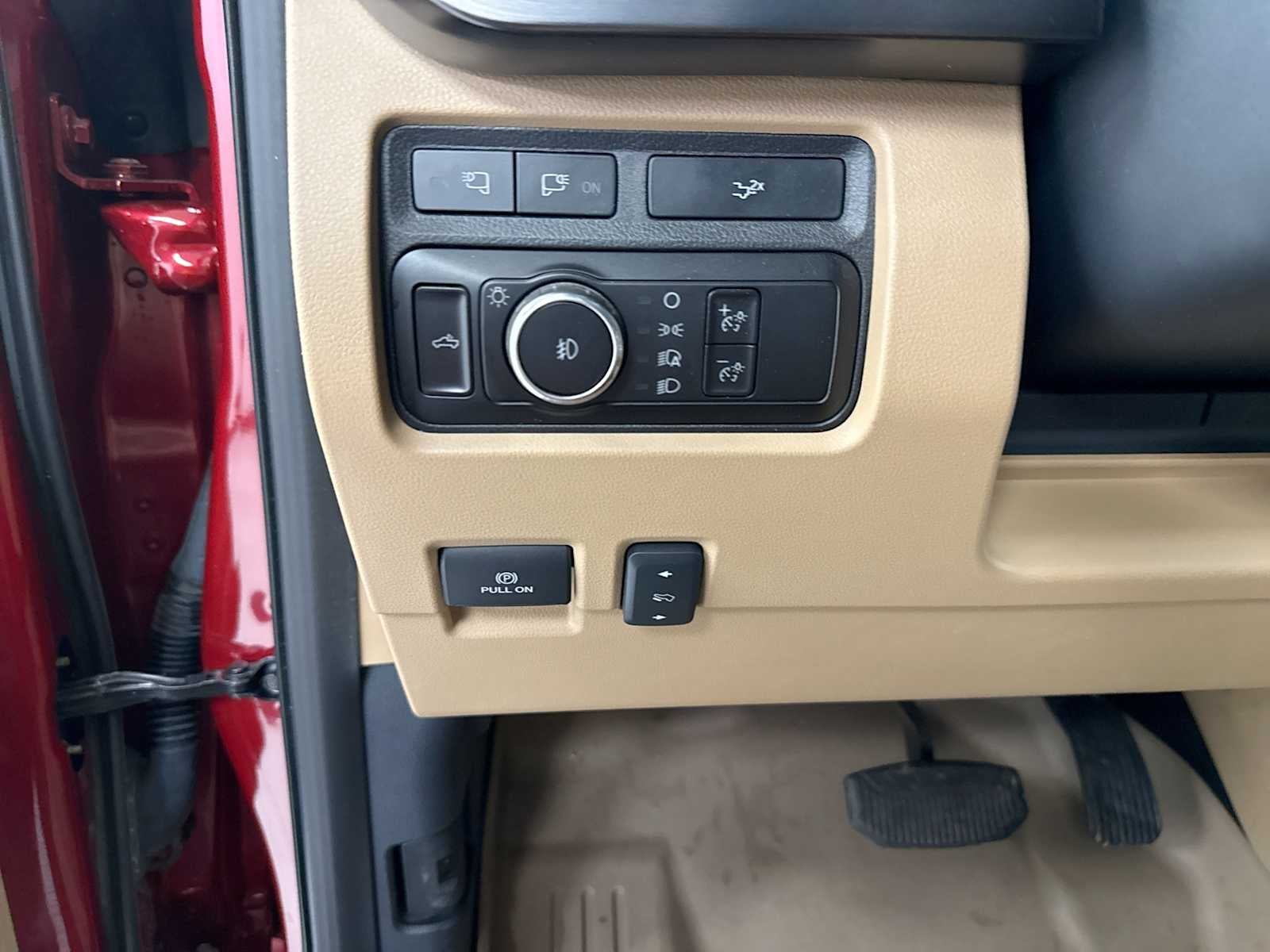 2023 Ford F-350 LARIAT