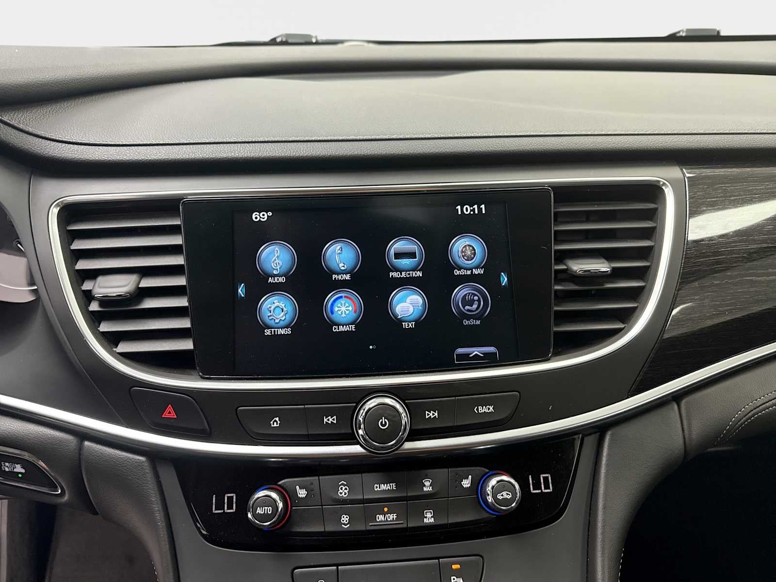 2017 Buick LaCrosse Essence