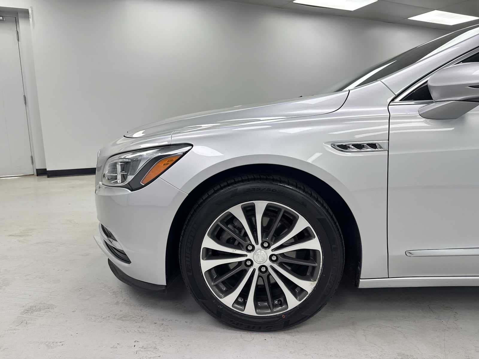 2017 Buick LaCrosse Essence