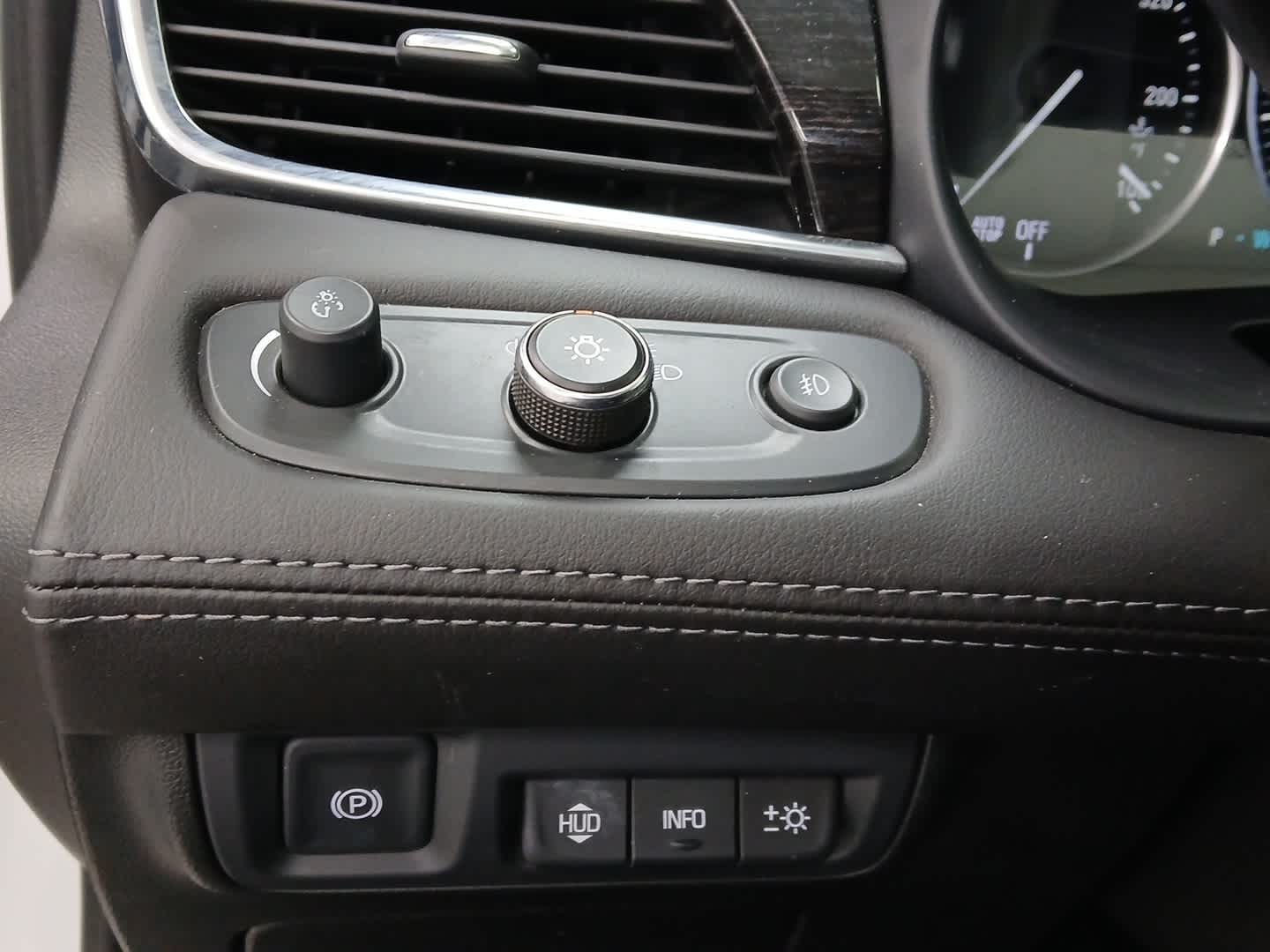 2019 Buick LaCrosse Avenir