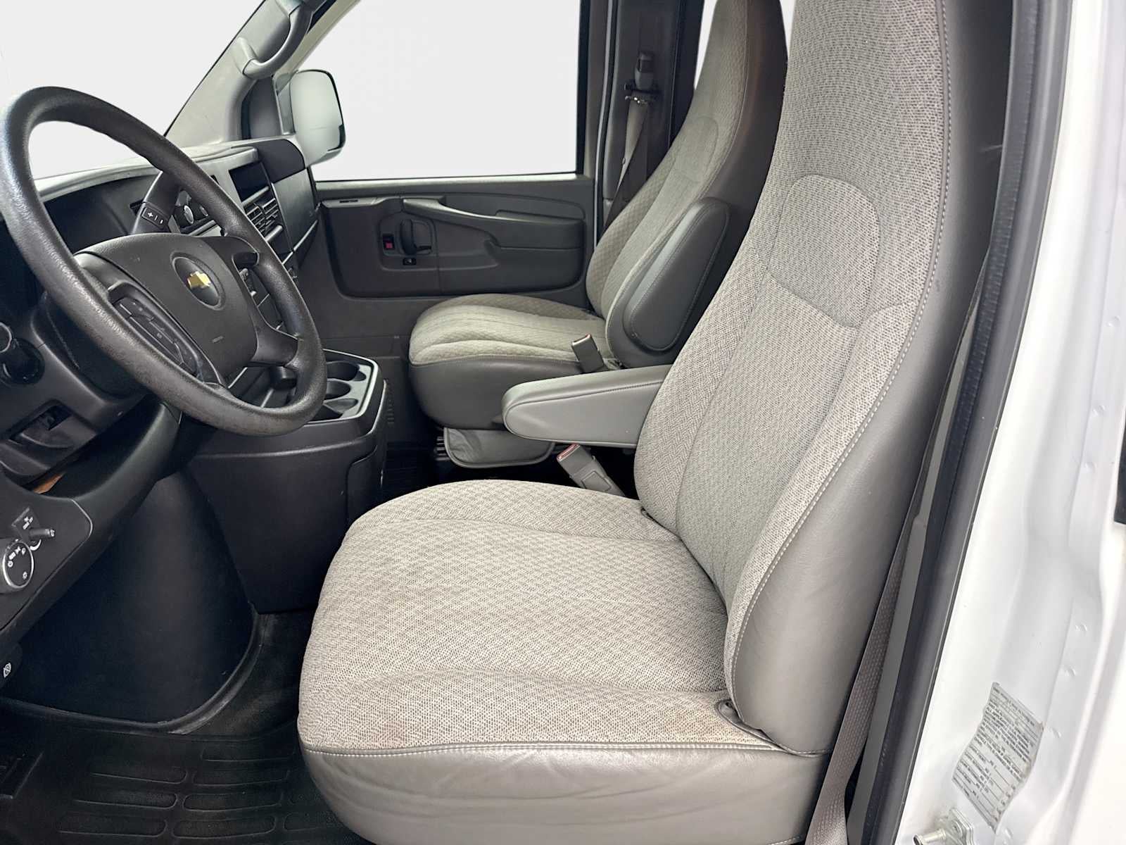 2015 Chevrolet Express Passenger 3500 LT