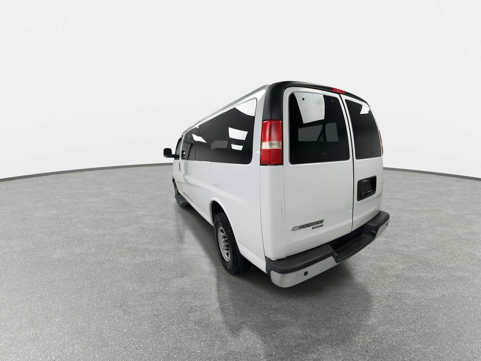 2015 Chevrolet Express Passenger 3500 LT