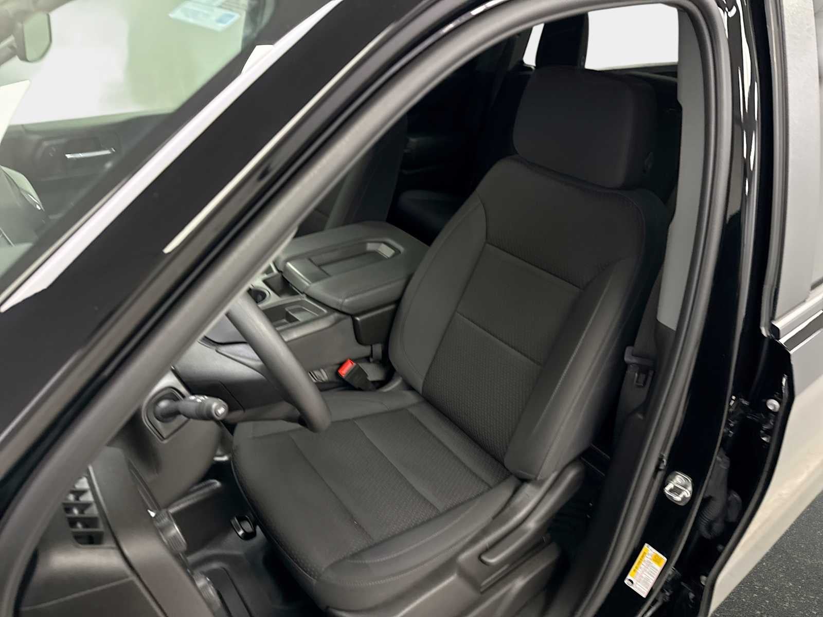 2023 Chevrolet Silverado 1500 WT