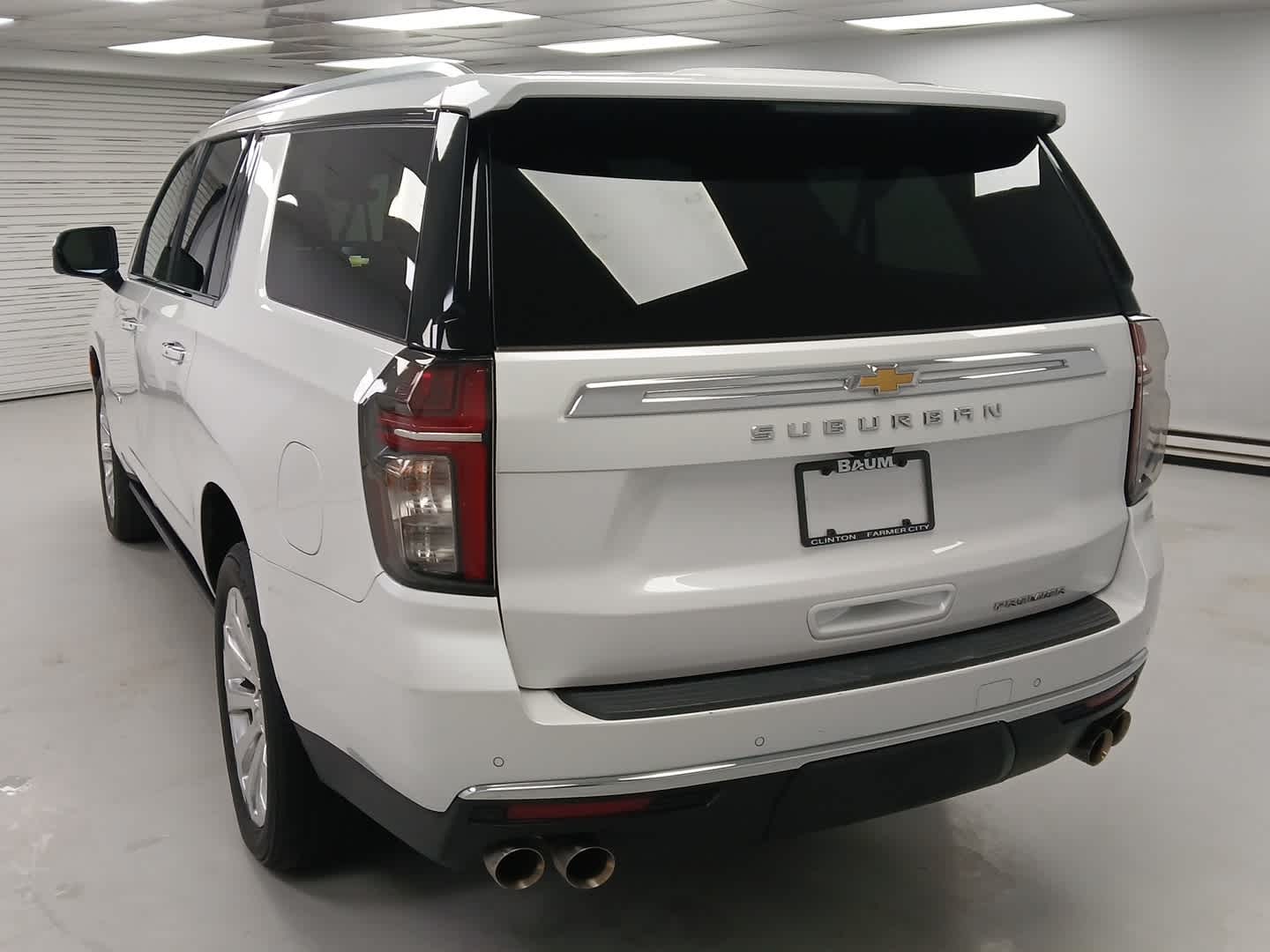 2023 Chevrolet Suburban Premier