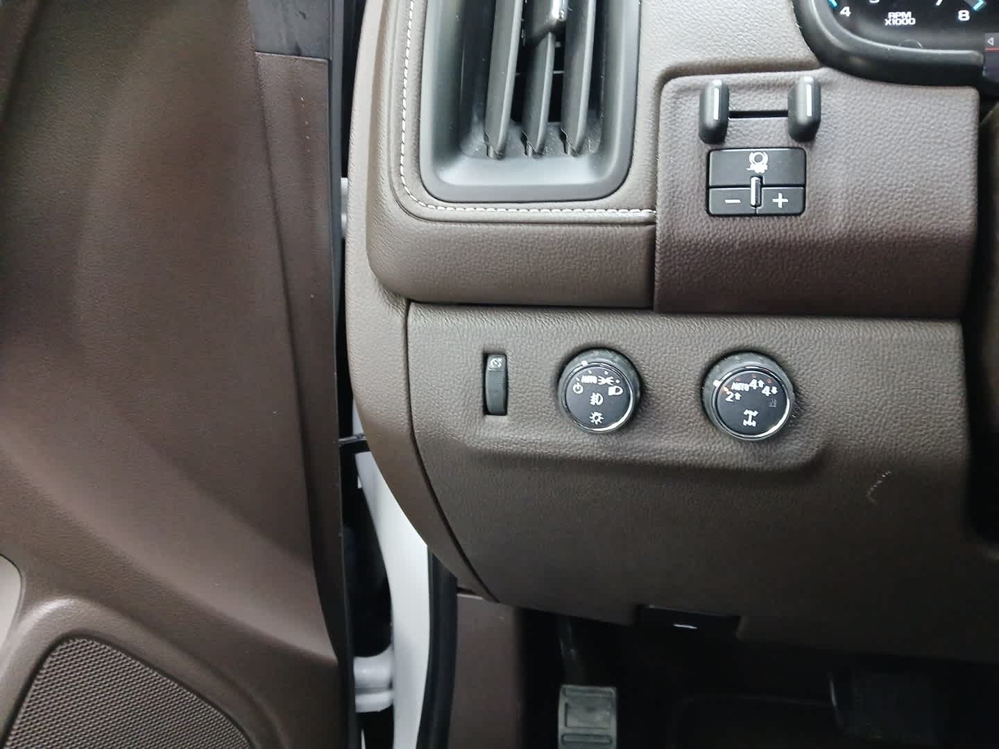 2022 GMC Canyon Denali