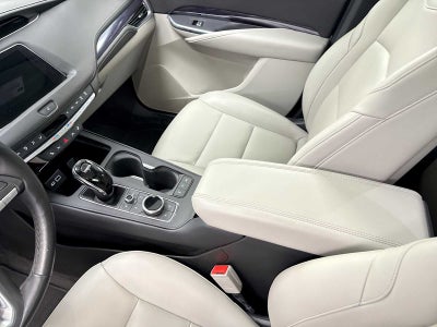 2023 Cadillac XT4 Luxury