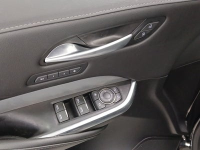 2022 Cadillac XT4 Premium Luxury