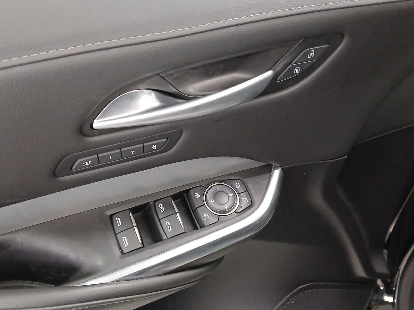 2022 Cadillac XT4 Premium Luxury