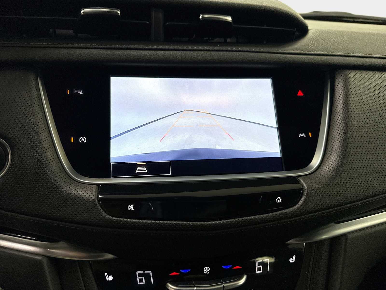 2024 Cadillac XT6 Luxury