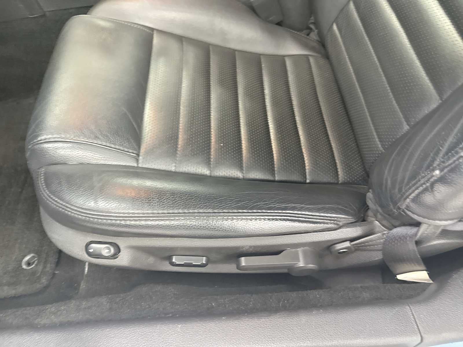 2005 Ford Mustang GT Deluxe