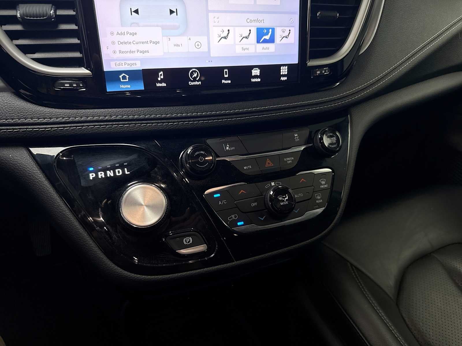 2022 Chrysler Pacifica Hybrid Touring L