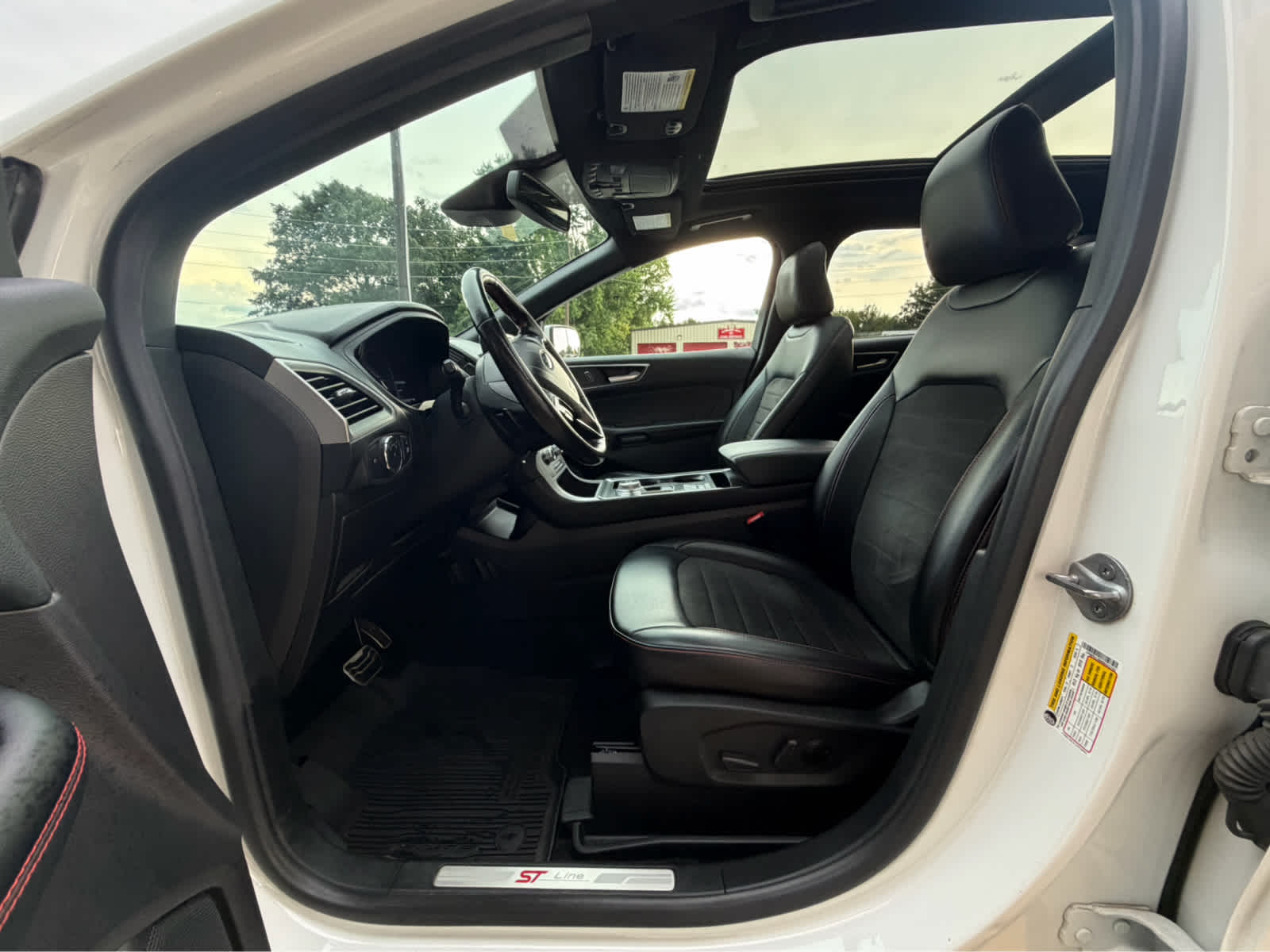2022 Ford Edge ST-Line