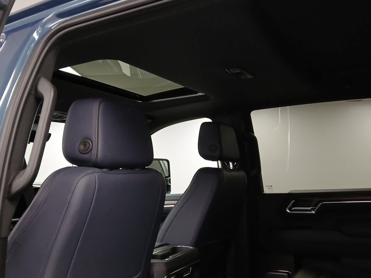 2024 Chevrolet Silverado 3500 HD High Country