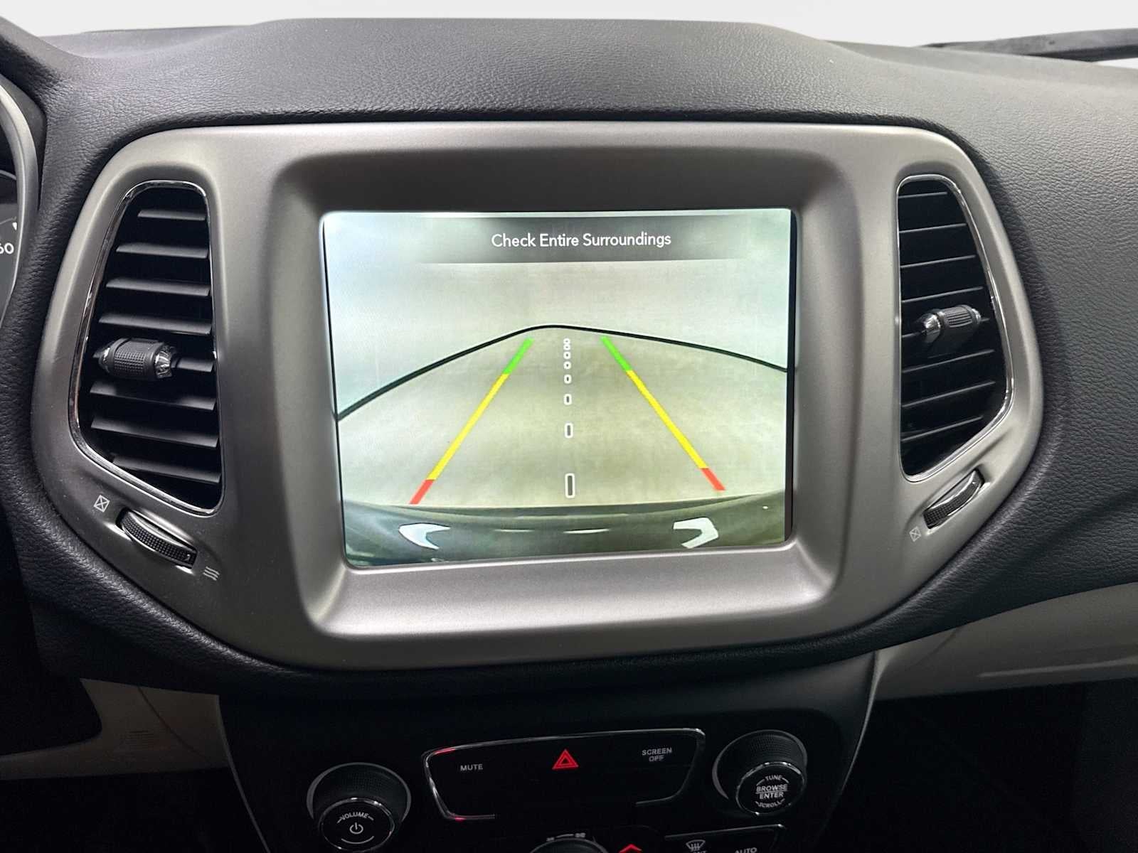 2019 Jeep Compass Latitude FWD