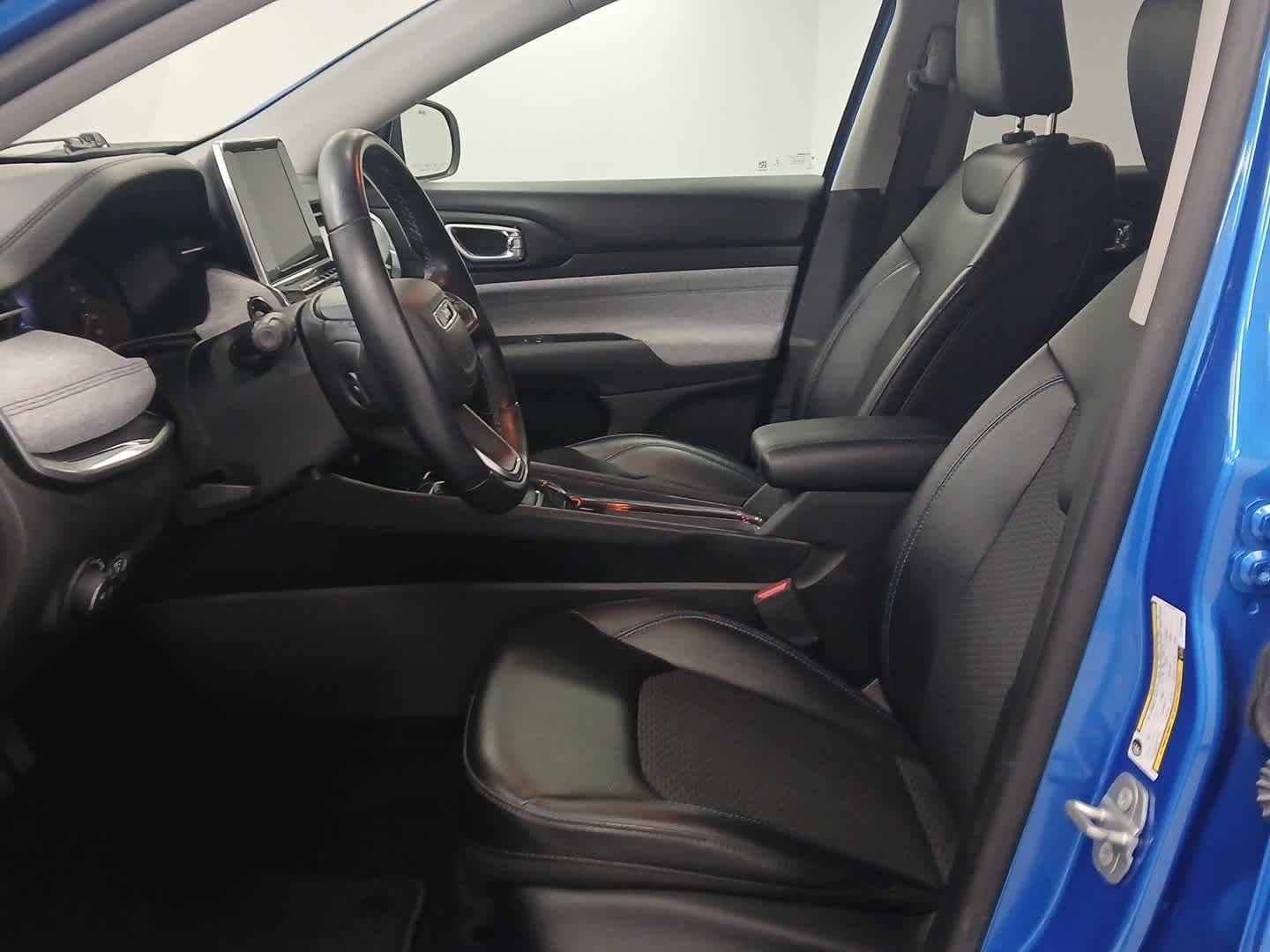 2022 Jeep Compass Latitude FWD