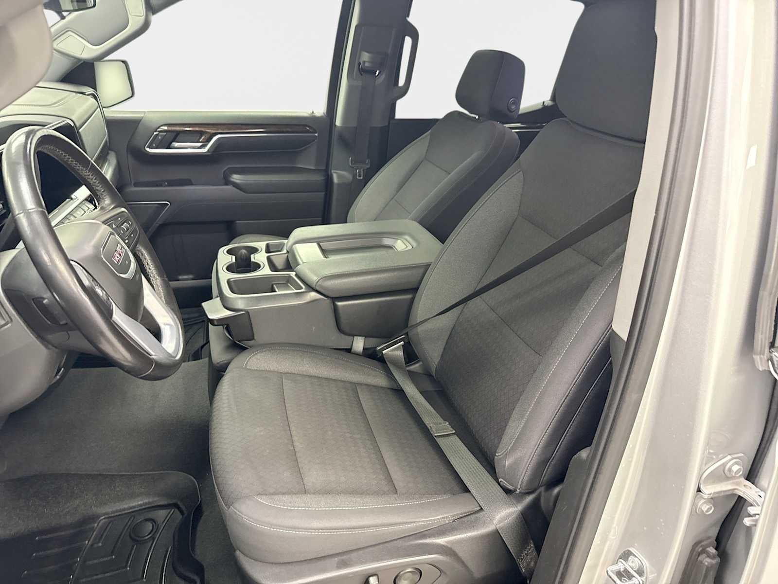 2022 GMC Sierra 1500 SLE