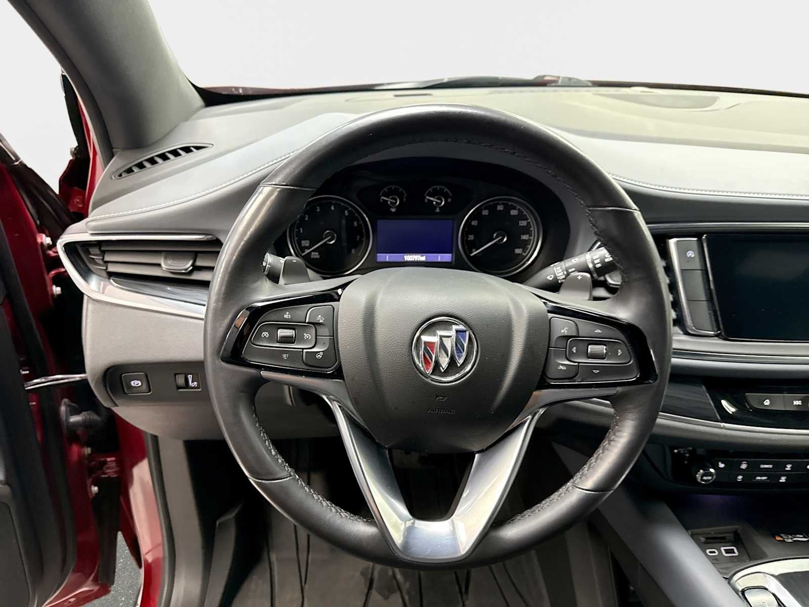 2022 Buick Enclave Essence