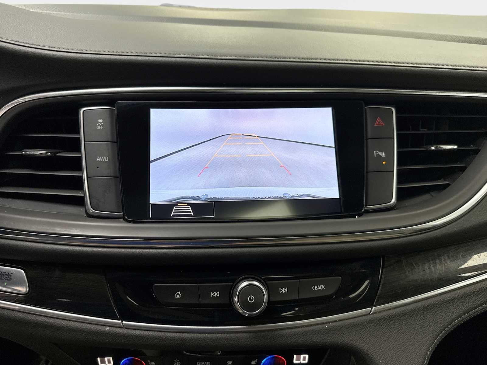 2021 Buick Enclave Essence