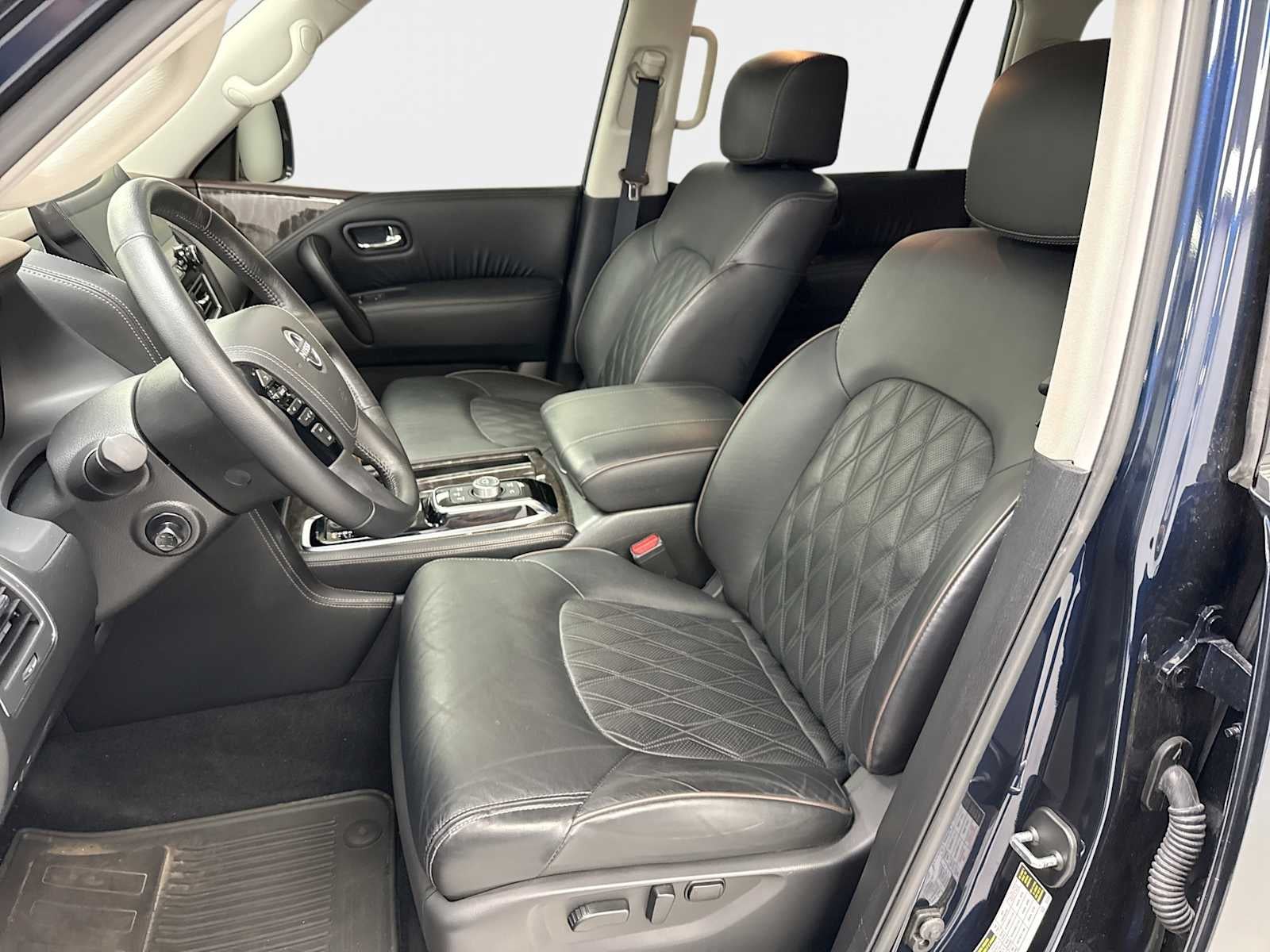 2023 Nissan Armada Platinum 4WD