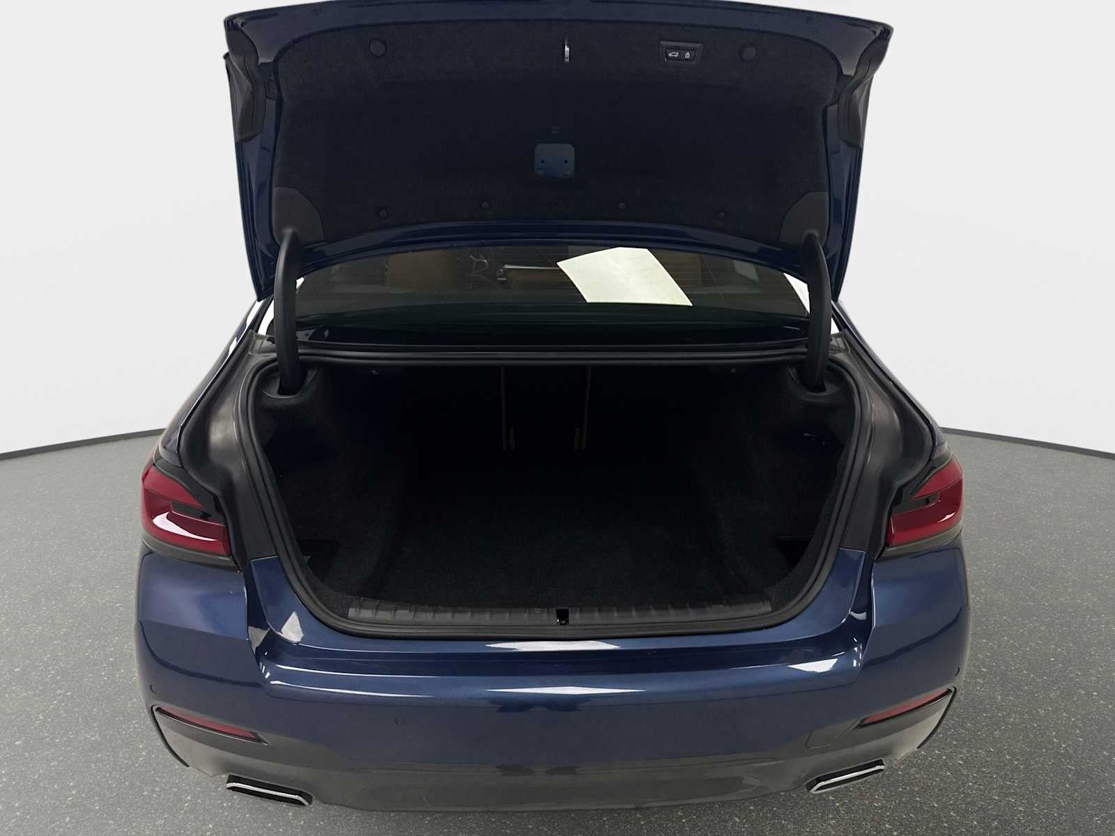 2022 BMW 540 i xDrive