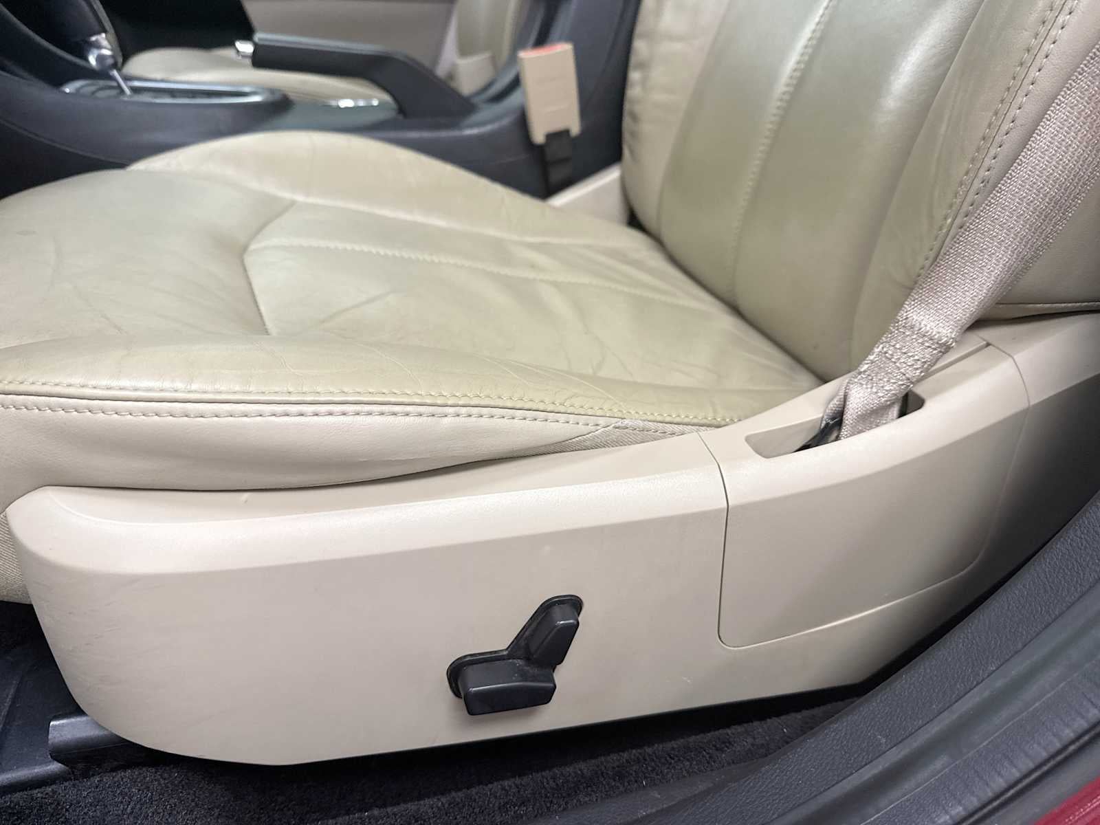 2012 Chrysler 200 Limited