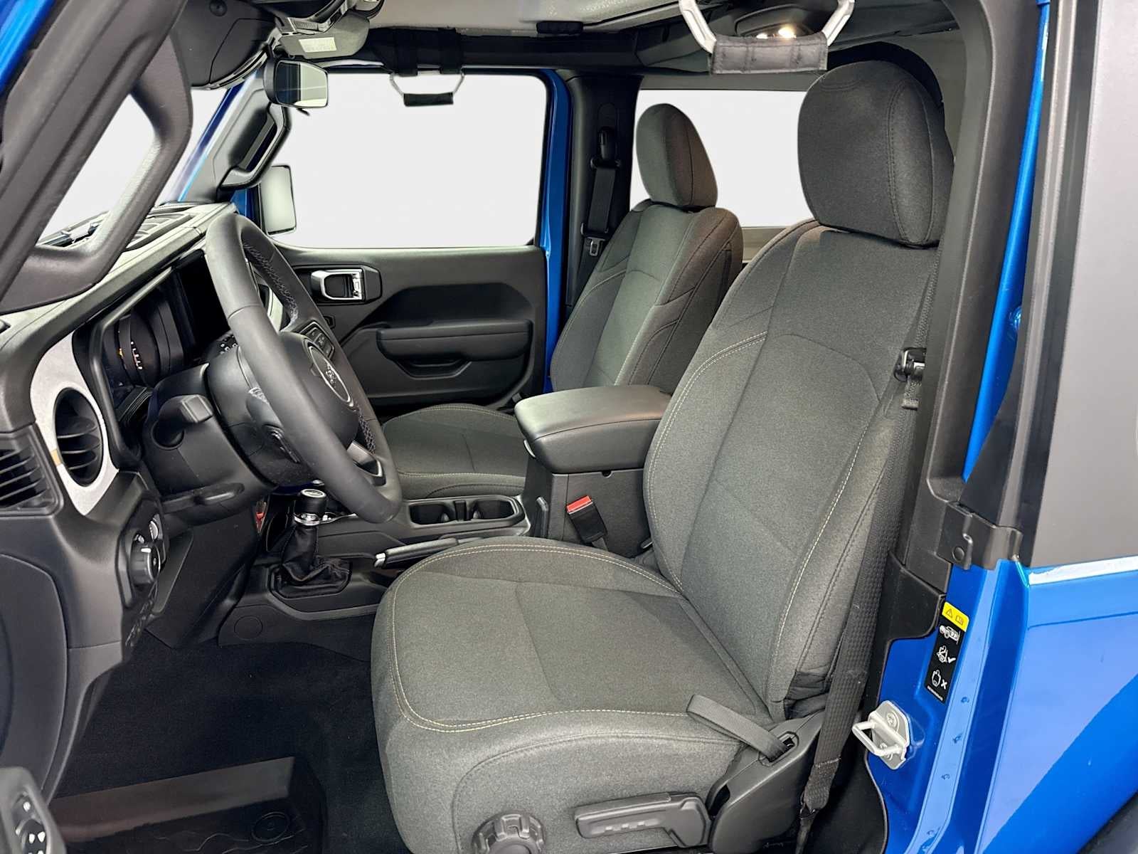 2025 Jeep Wrangler 2-Door Willys 4x4