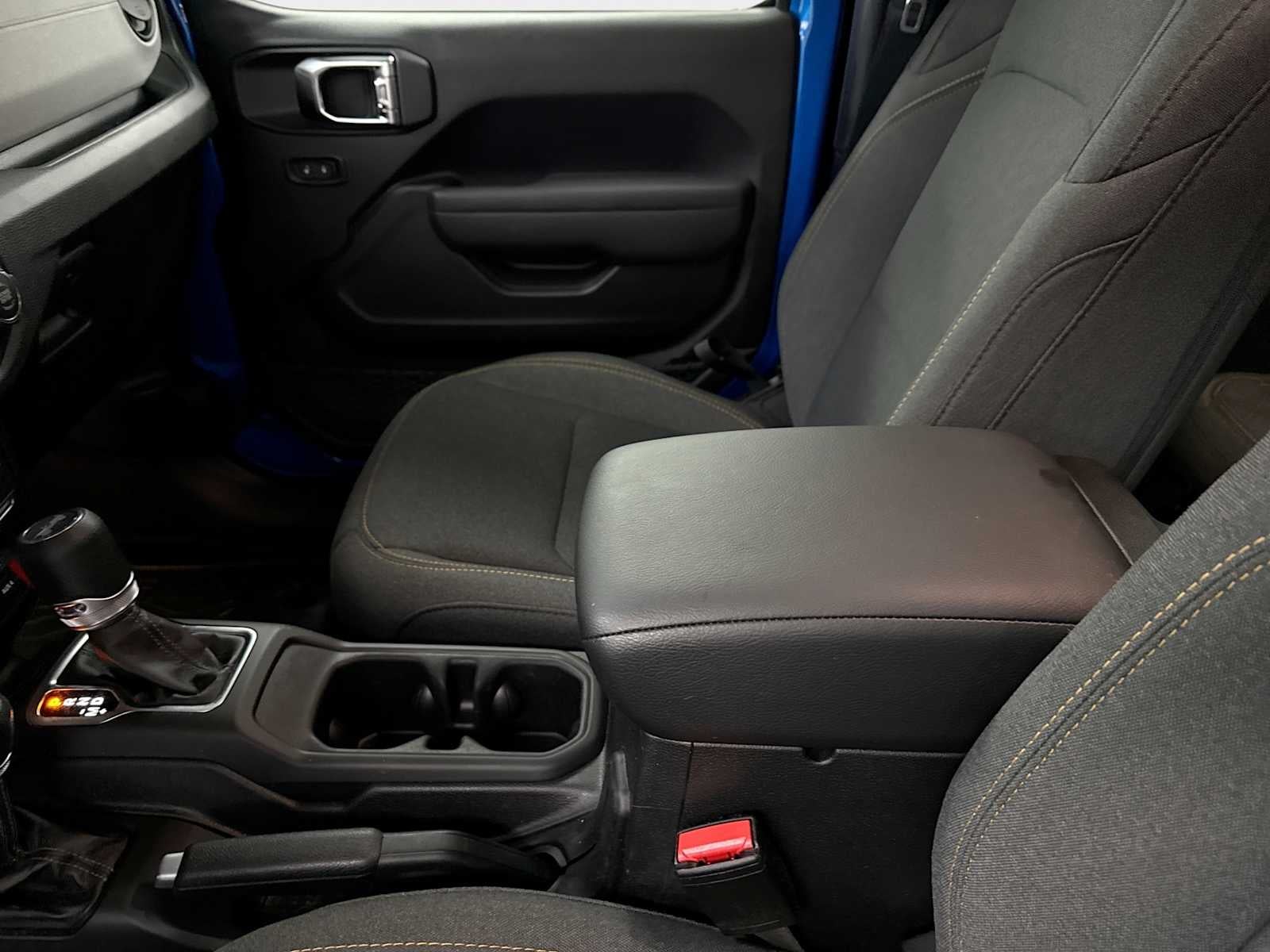 2025 Jeep Wrangler 2-Door Willys 4x4