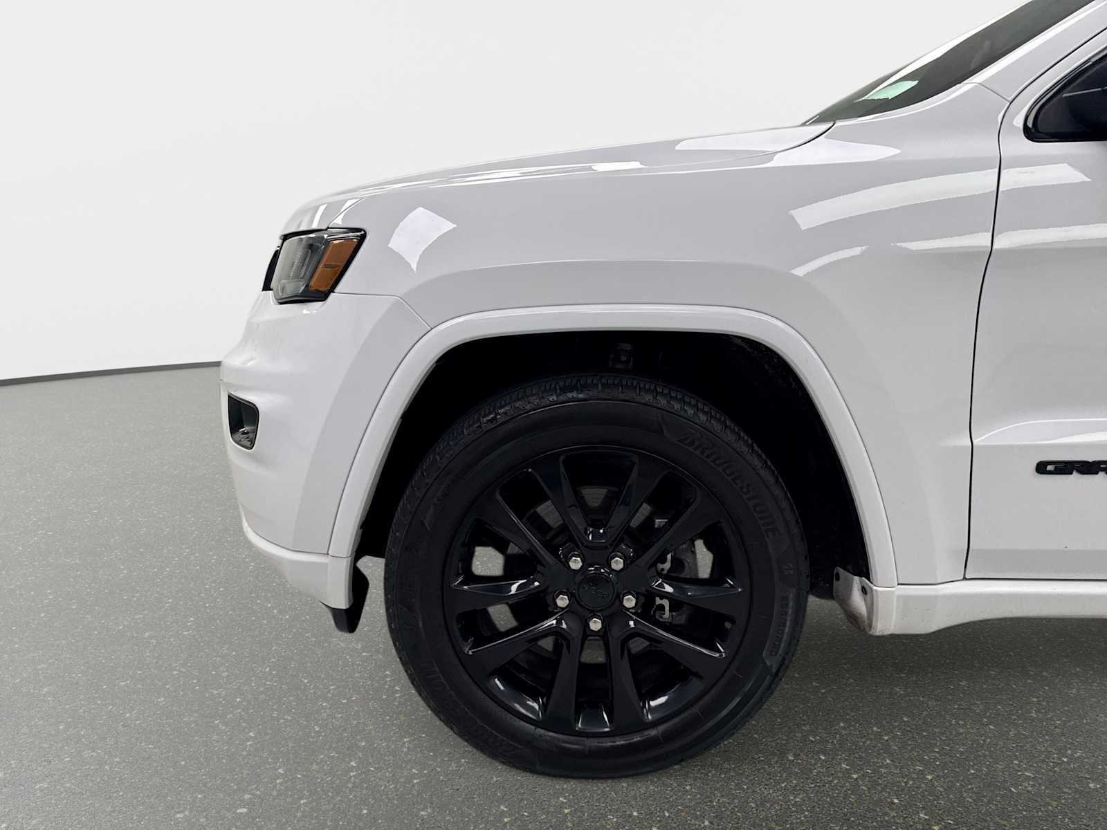 2021 Jeep Grand Cherokee Laredo X 4x4