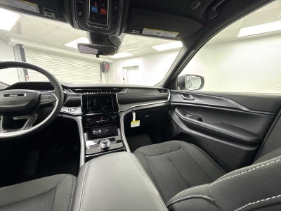 2026 Jeep Grand Cherokee GRAND CHEROKEE LAREDO X 4X4