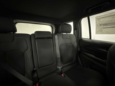 2026 Jeep Grand Cherokee GRAND CHEROKEE LAREDO X 4X4