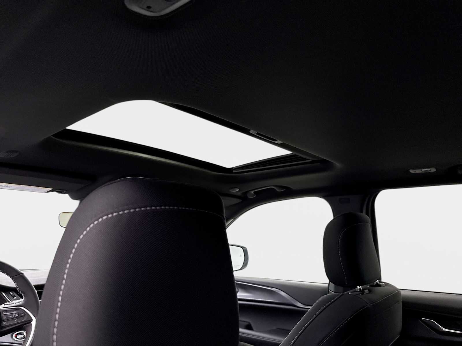 2026 Jeep Grand Cherokee GRAND CHEROKEE LAREDO X 4X4