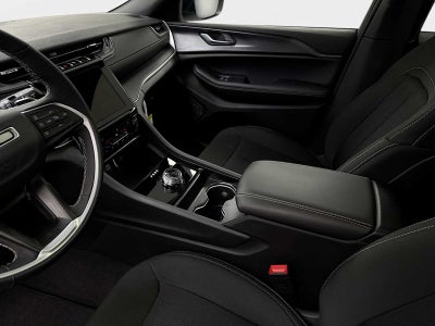 2026 Jeep Grand Cherokee GRAND CHEROKEE LAREDO X 4X4