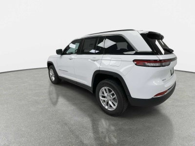 2026 Jeep Grand Cherokee GRAND CHEROKEE LAREDO X 4X4