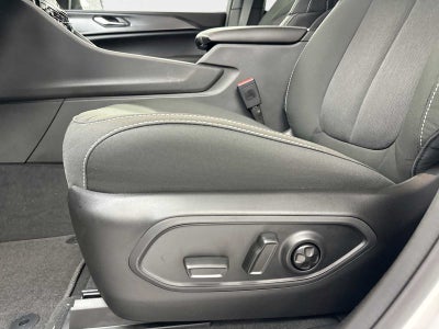 2027 Jeep Grand Cherokee GRAND CHEROKEE LAREDO X 4X4