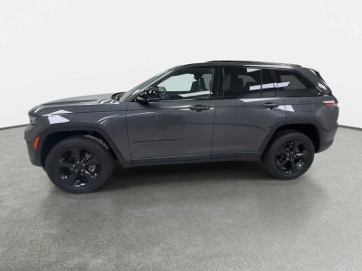 2022 Jeep Grand Cherokee Altitude 4x4
