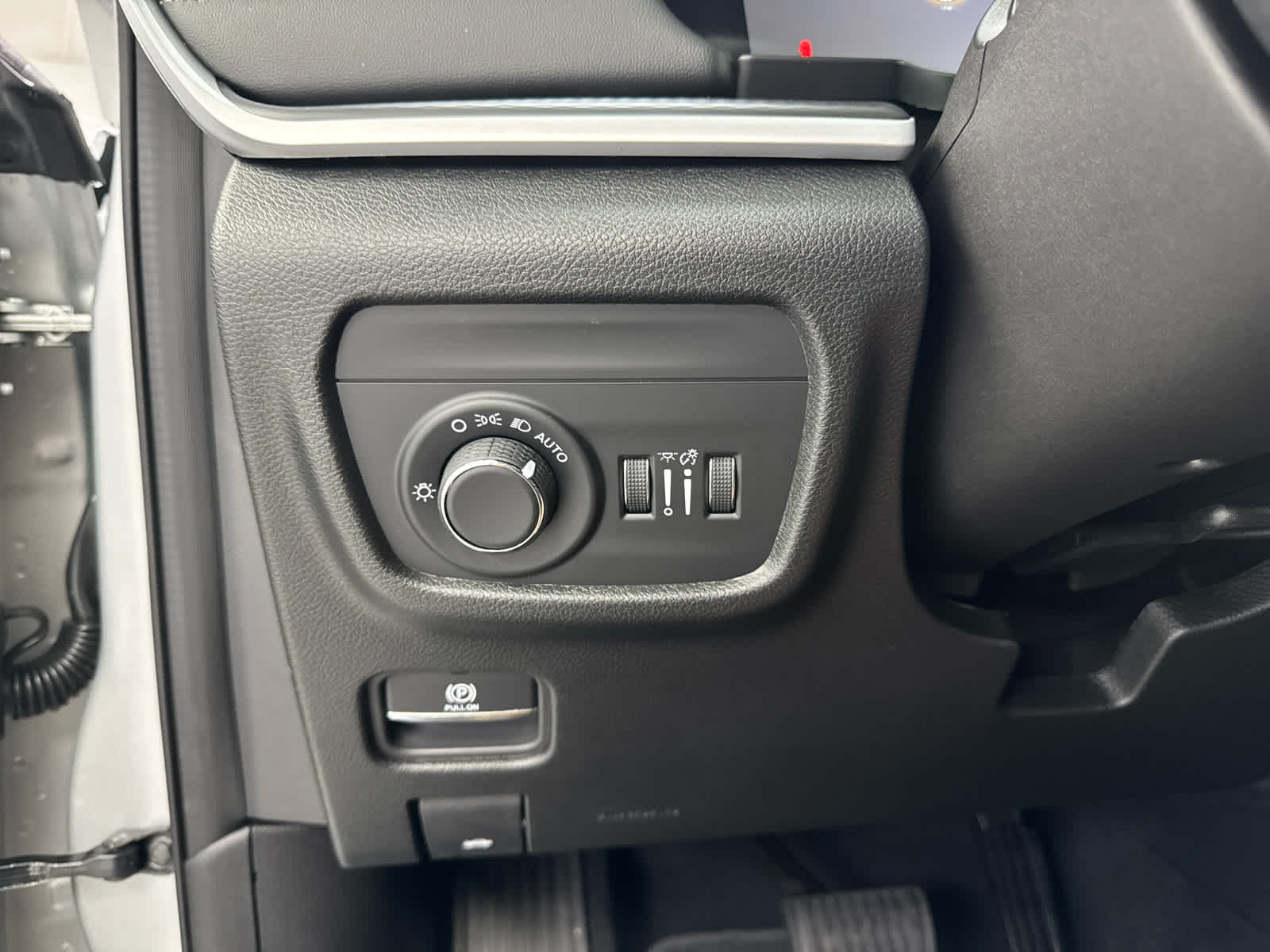 2025 Jeep Grand Cherokee GRAND CHEROKEE LAREDO 4X4