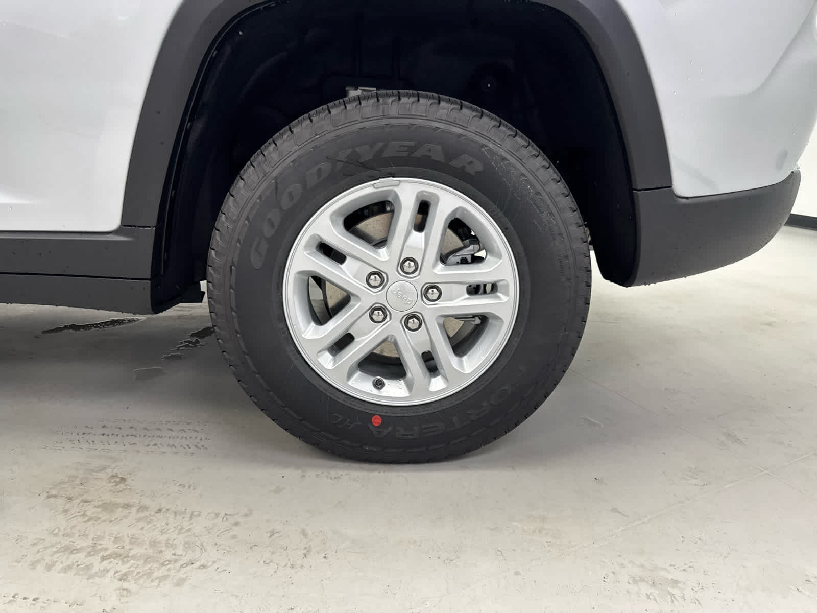 2025 Jeep Grand Cherokee GRAND CHEROKEE LAREDO 4X4