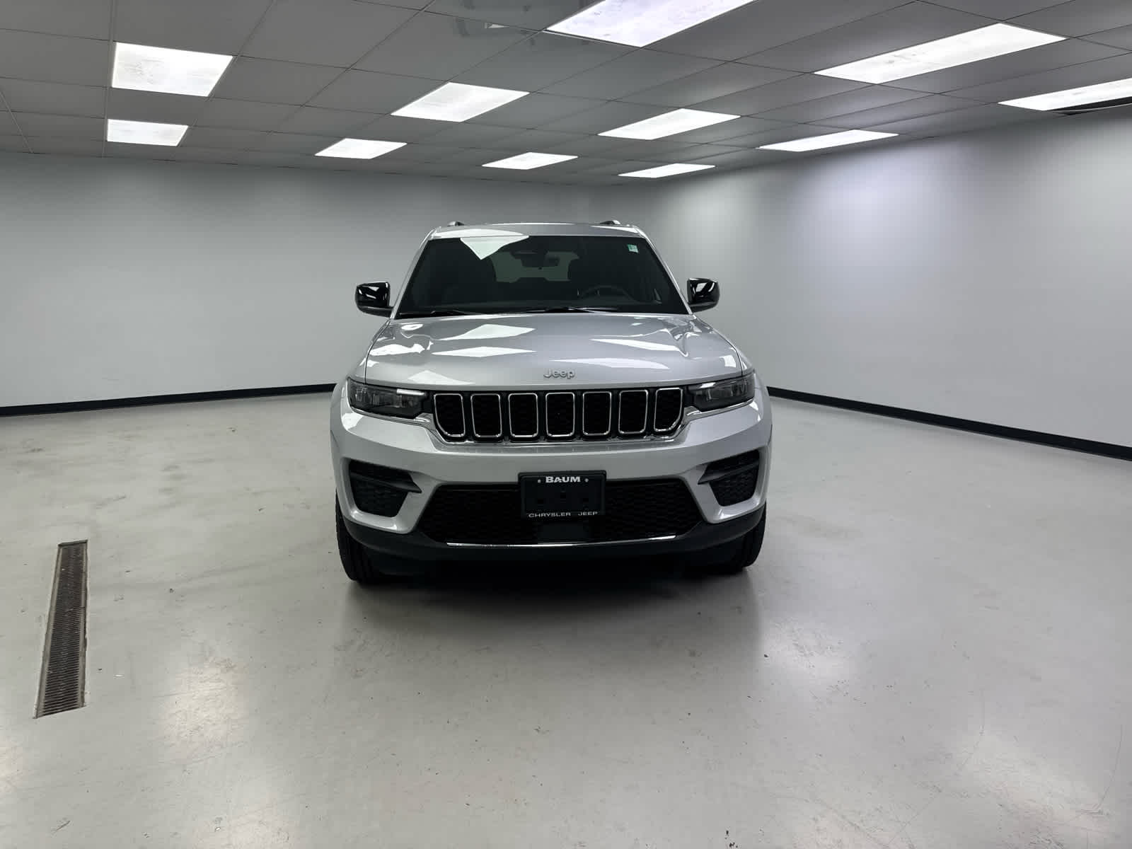 2025 Jeep Grand Cherokee GRAND CHEROKEE LAREDO 4X4